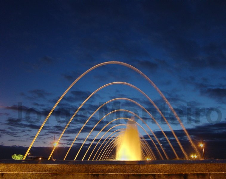 [Arcos+de+luz..jpg]