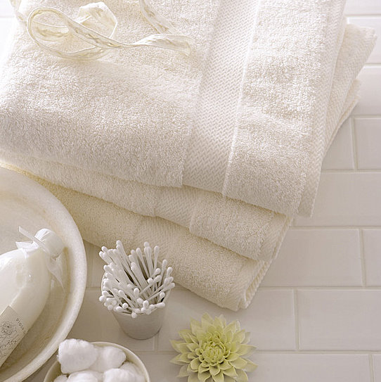 Brabourne Farm Love. Fluffy White Towels