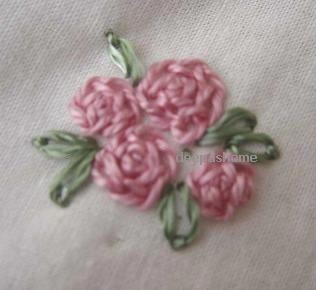 [chainstitchrose.JPG]