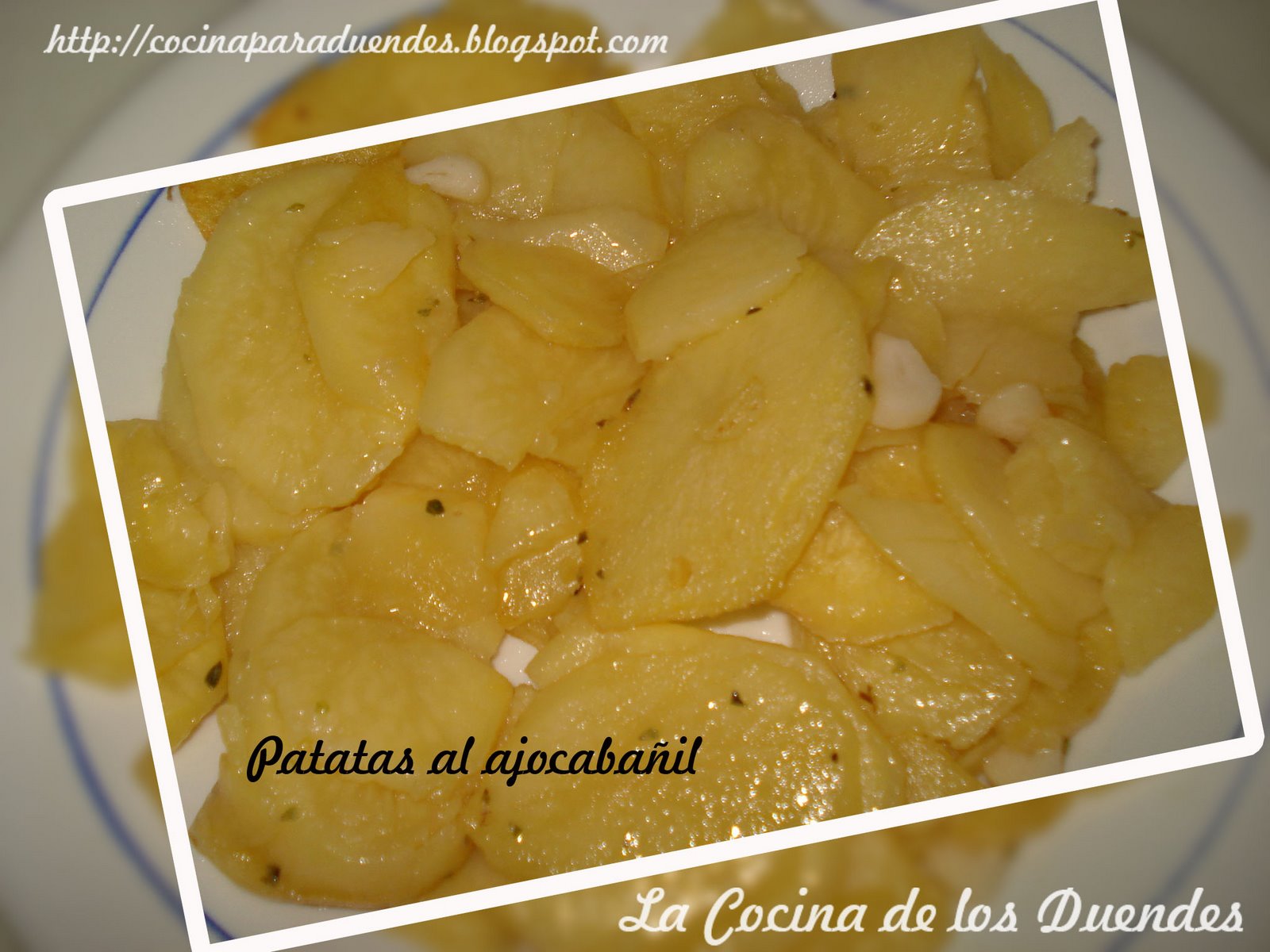 [patatas+ajocabañil.jpg]