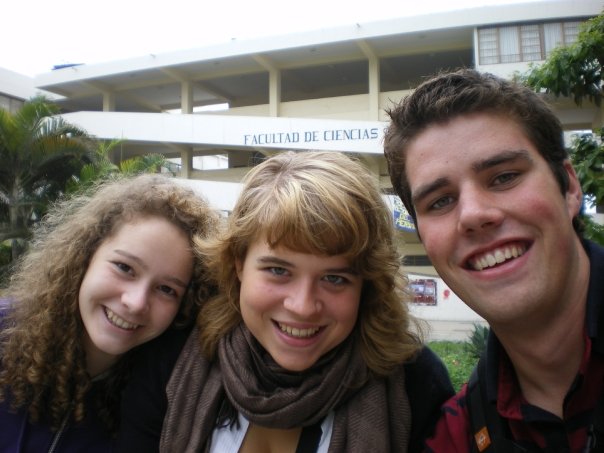 [n664631866_1272293_644.jpg]