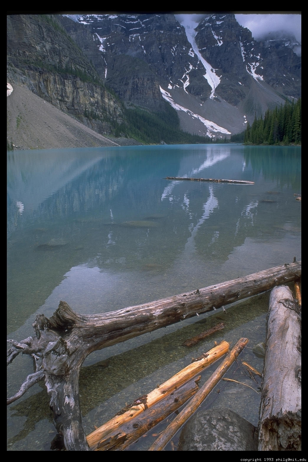 [moraine-lake-.jpg]