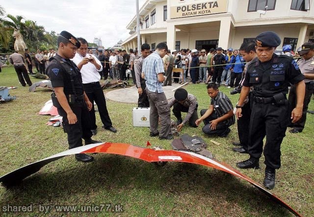 emergency_landing_of_640_07.jpg (640×444)
