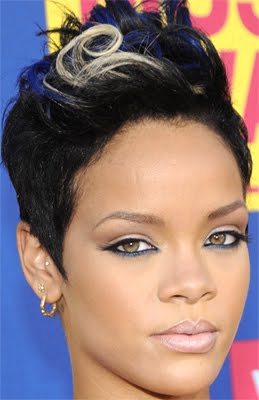 [Rihanna+-+Friday.jpg]