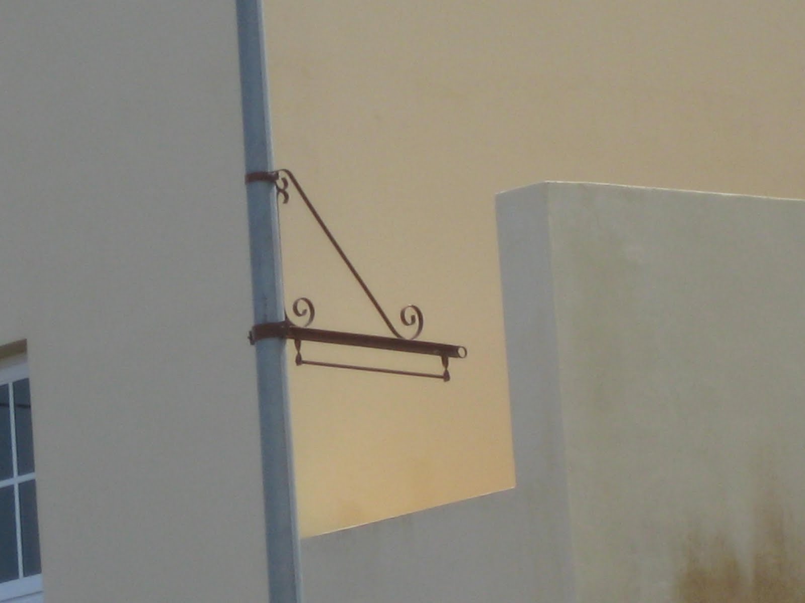 LA NUEVA FORTALEZA DIGITAL: LAS JARDINERAS COLGANTES...