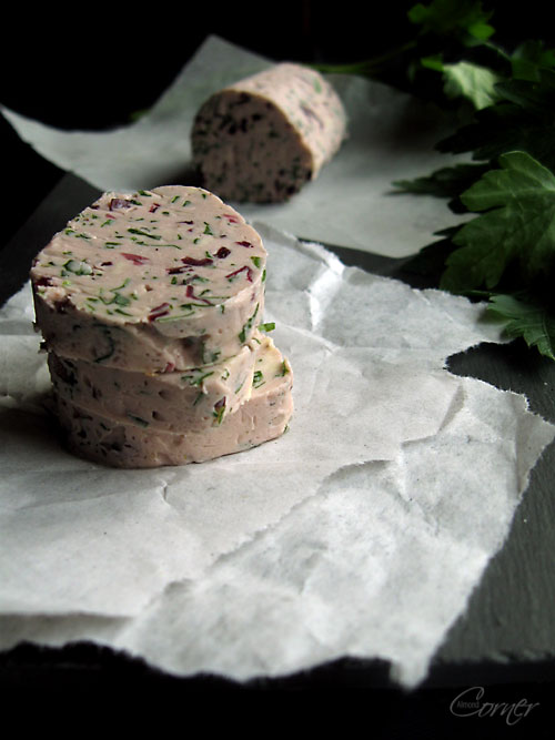 Almond Corner Red Wine Butter