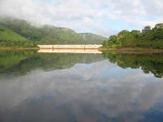 பெரியாறு அணை உடைந்து விடுமா Mullai_periaar