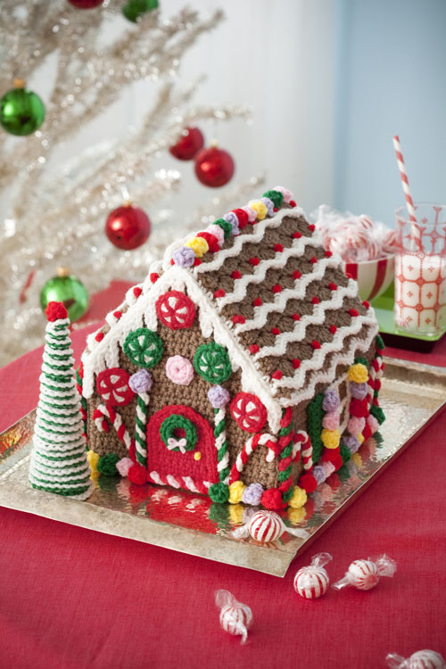 [Retro_GingerbreadHouse.jpg]