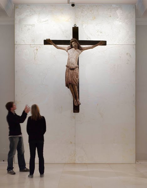 [vanda_medieval_469x600_3.ashx.jpg]