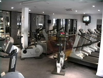 [White+Hartgym.jpg]