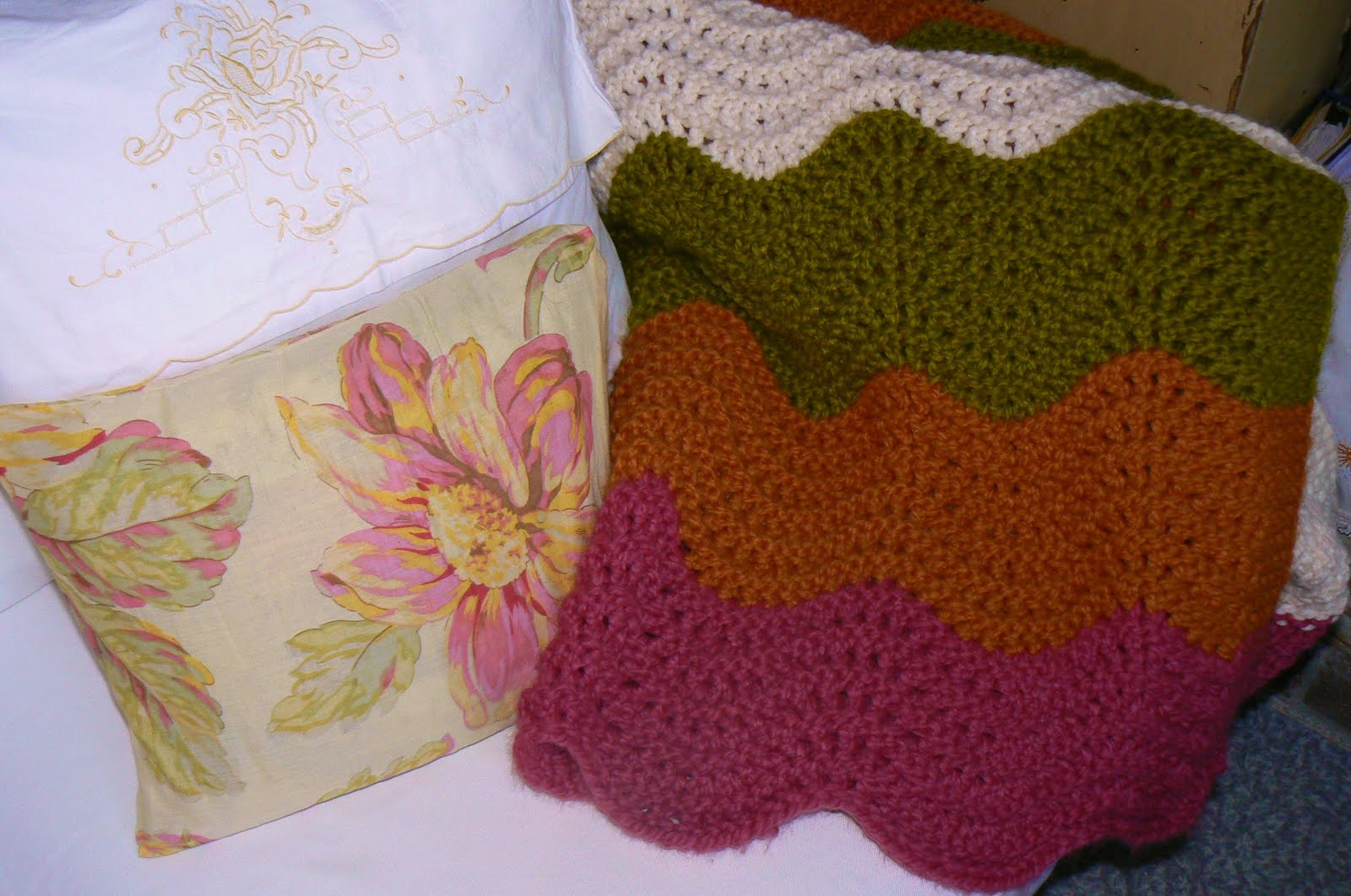 Flower Garden Afghan Loom Knit 