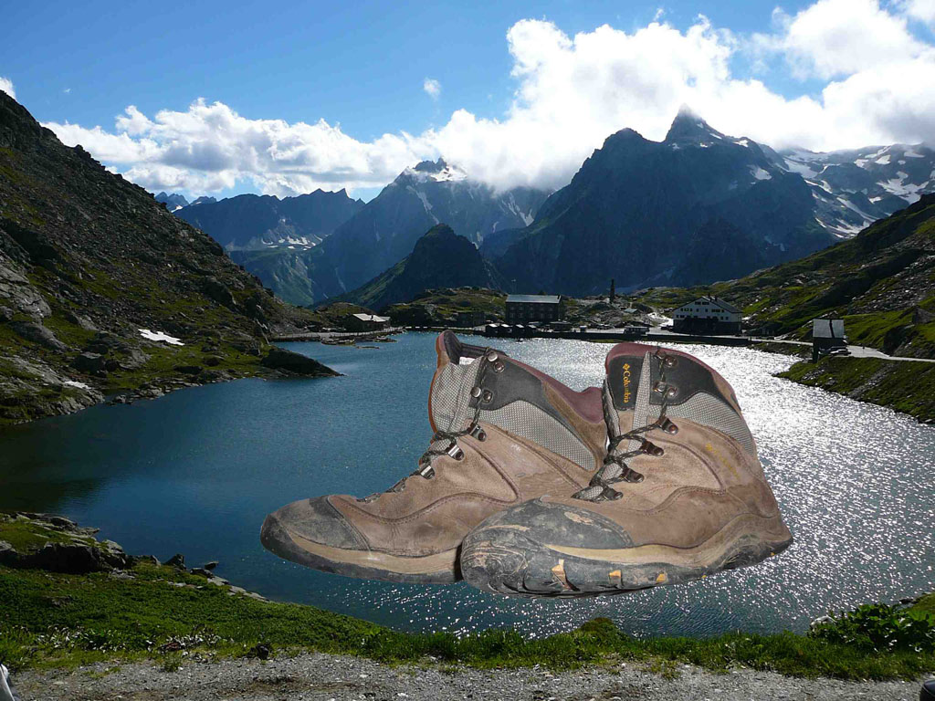 [Lake+Boots2.jpg]