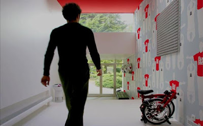 Large scale Wall murals Design ideas by famous Graphic designer