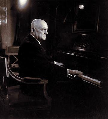 Sibelius al piano
