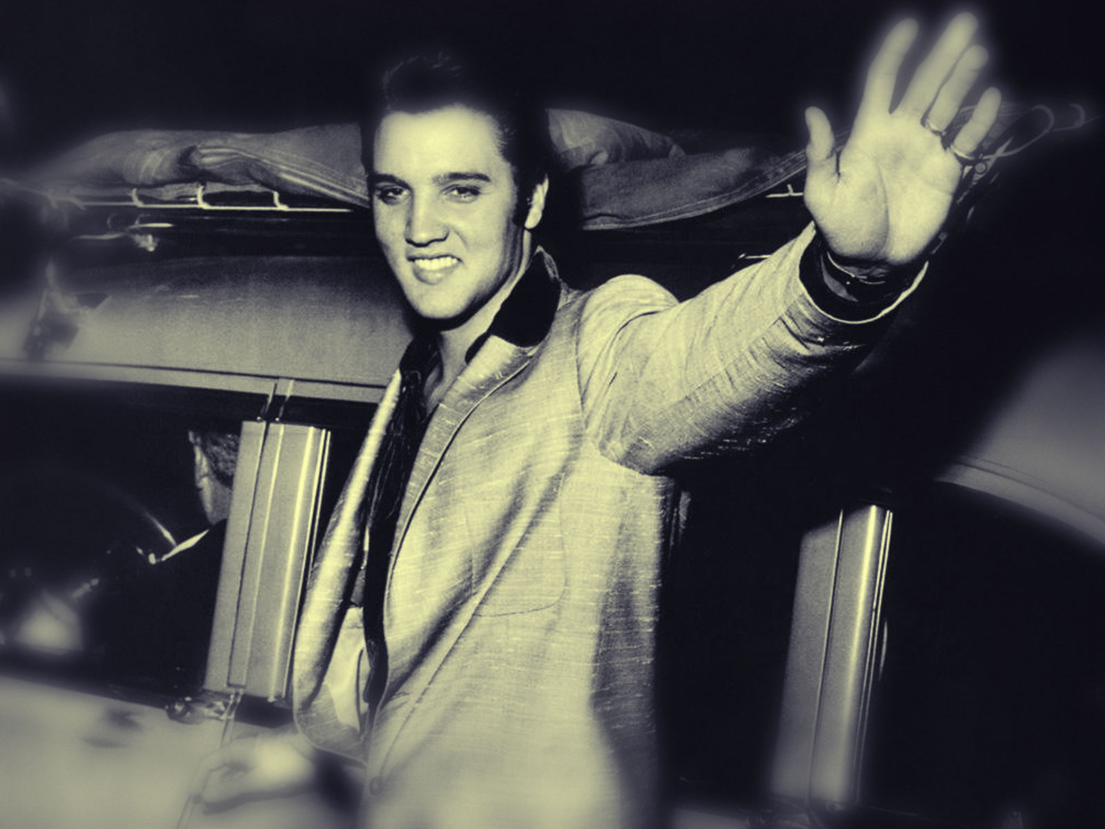 [Elvis_The_King.jpg]