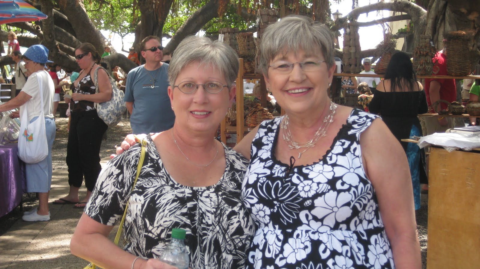 [MAUI++3-14-10+104.JPG]