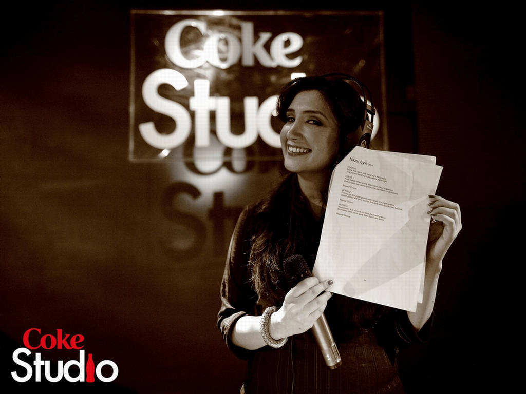 http://4.bp.blogspot.com/_mf496CQaDm0/TBb6ZtvN4ZI/AAAAAAAADFQ/QckKLylaEo0/s1600/Coke+Studio+3+-+Musical+Wallpapers.jpg