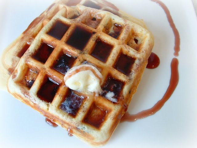 [BlueberrySourCreamWaffles026.jpg]