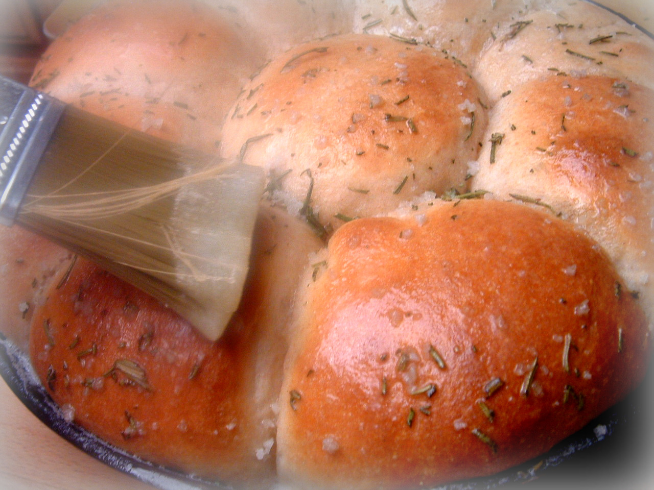 [PW+Rosemary+Rolls+023.jpg]