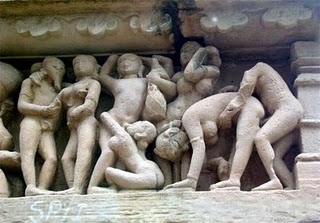 Seks w heliocentrycznym swiecie indyjskiego Brahmy