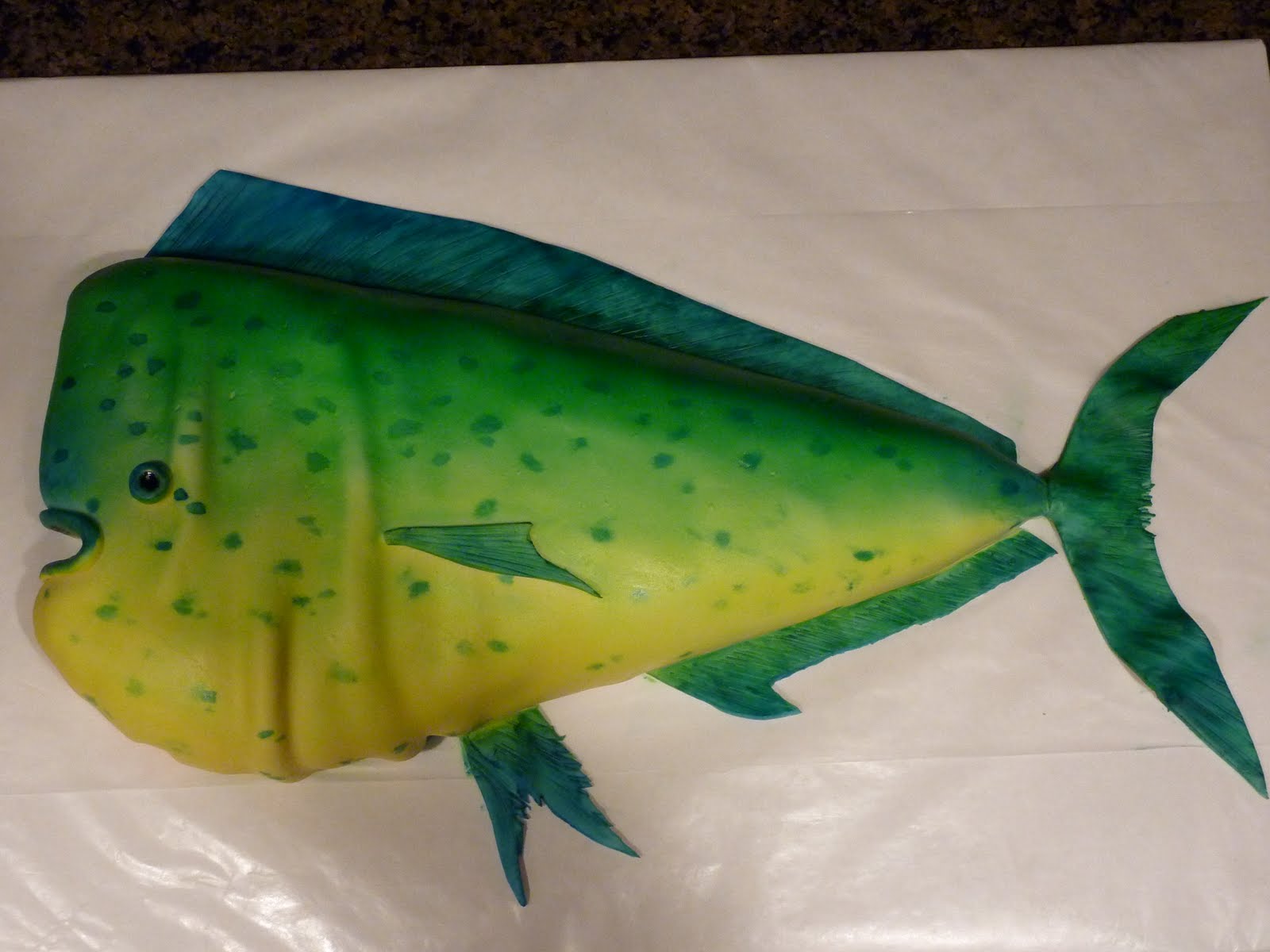 Sarah Bakes Mahi Mahi Cake 2