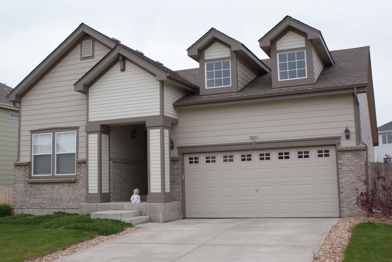 Jeff * Nicole * Kaylor* Rexton Pictures of the House...and Kaylor.