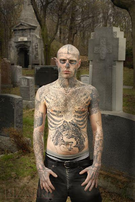 http://4.bp.blogspot.com/_mmBw3uzPnJI/SHI0gk2takI/AAAAAAAAPa8/uBOeOI2ah_M/s400/Tattooed_Zombie_Boy_08.jpg