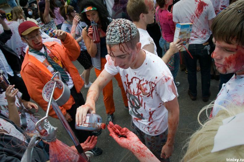 [zombie_walk_08.jpg]