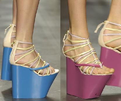 [footwear_09.jpg]