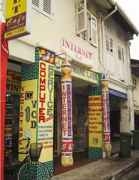 [internet_cafe_28.jpg]