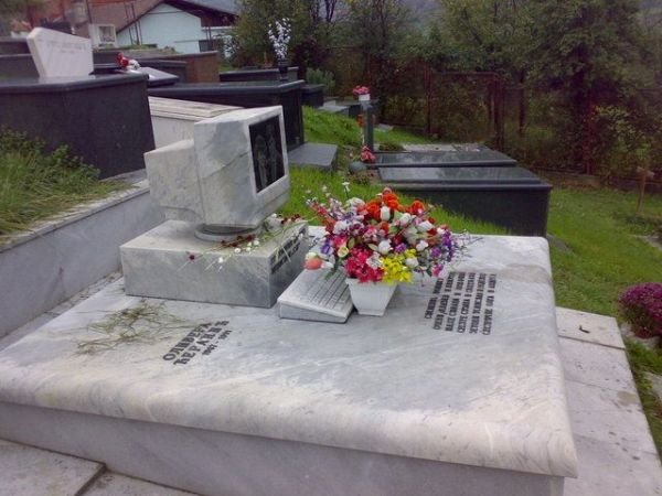 [addicted-to-pc-10.jpg]