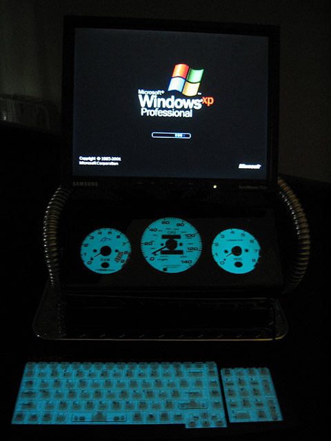 [amazing-pc-mods-51.jpg]