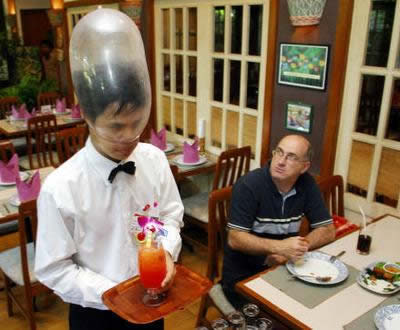 [Weirdest-Restaurants-02.jpg]