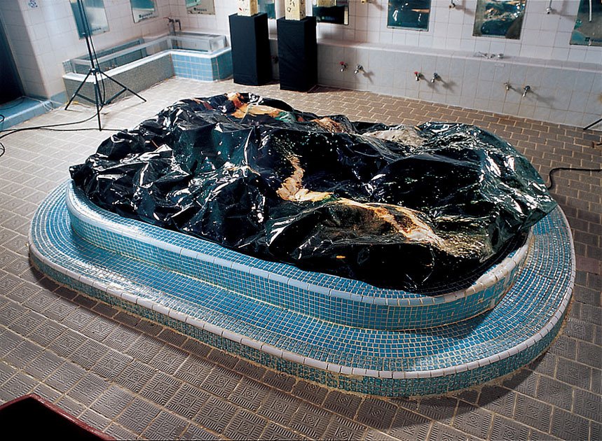 [Gwon_Osang_Photography_Sculptures_08.jpg]