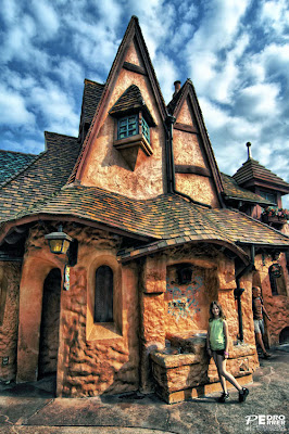 Fairy Tale House in Real World Seen On coolpicturegallery.blogspot.com Fairy Tale House in Real World Seen On www.coolpicturegallery.net