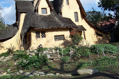 Fairy Tale House in Real World Seen On coolpicturegallery.blogspot.com Fairy Tale House in Real World Seen On www.coolpicturegallery.net