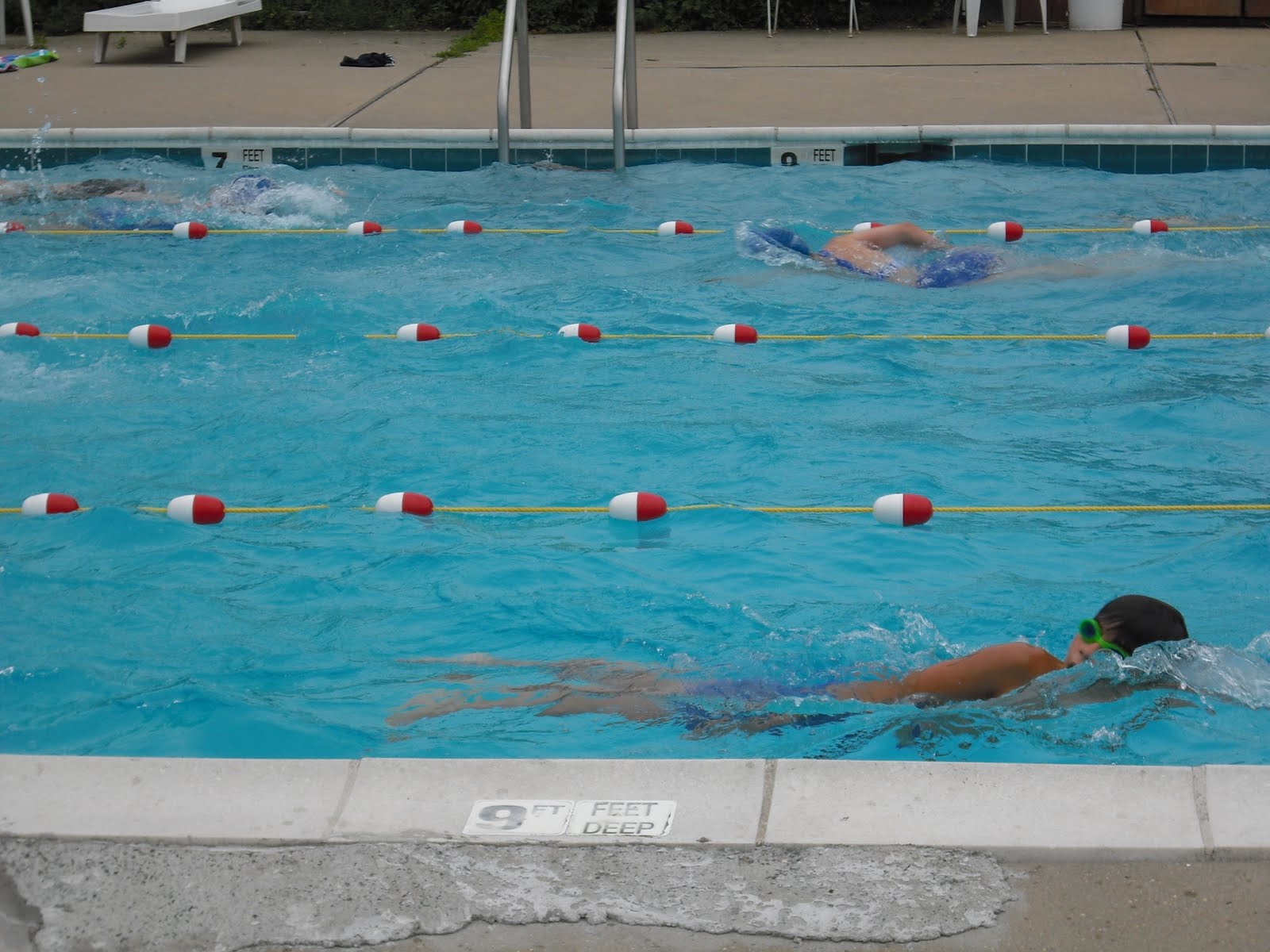 [Chris+Swimming.JPG]