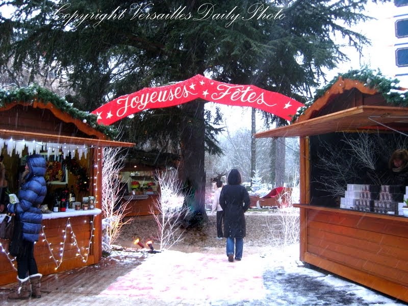VersaillesDailyPhoto blog Le marché de Noël du Trianon Palace