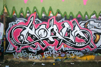 graffiti alphabets light pink, graffiti art