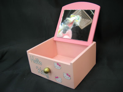 Pics Of Hello Kitty Jewelry. hello kitty jewelry boxes