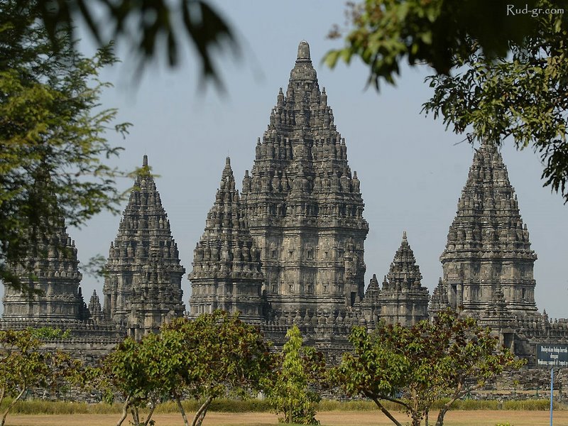 [Prambanan-Shiva-Temple-Central-Java-Indonesia.jpg]