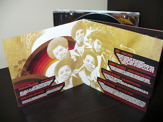 Michael Jackson the Remix Suite LC01846 - 2724523 booklet