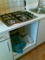 kaksna je moznost, da je #biocar tud pecico stran vrgo?!