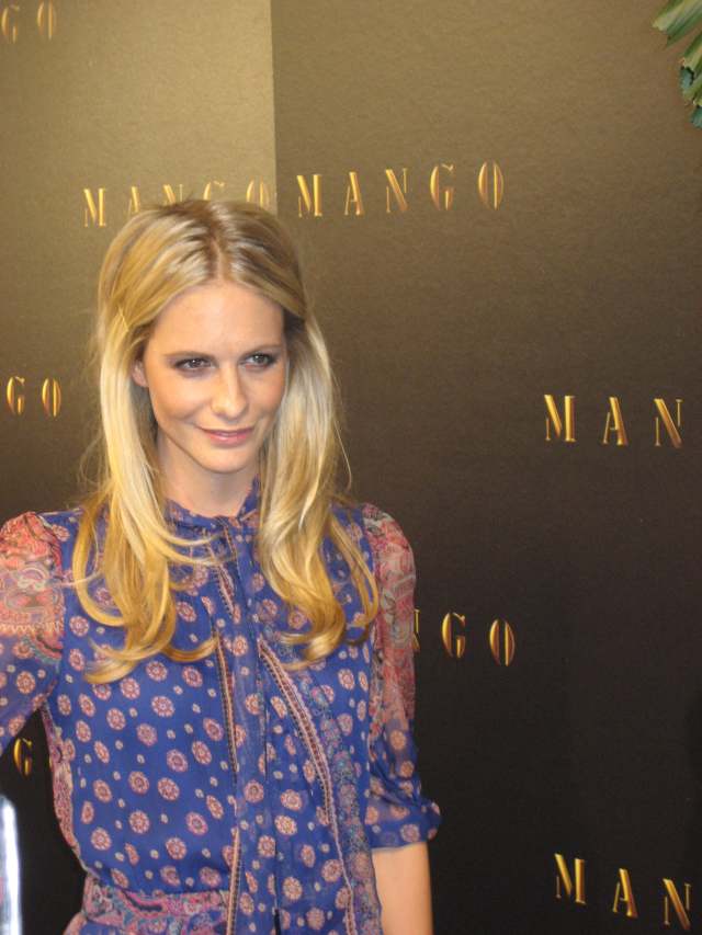 [Poppy+Delevigne.jpg]