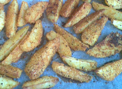 Articole culinare : cartofi crocanti, aromati si picanti