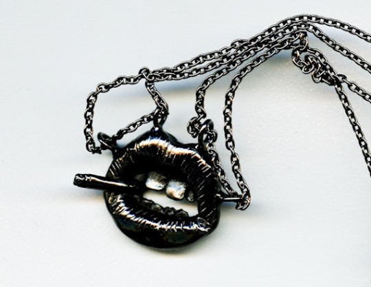 [habanalips2_large.jpg]