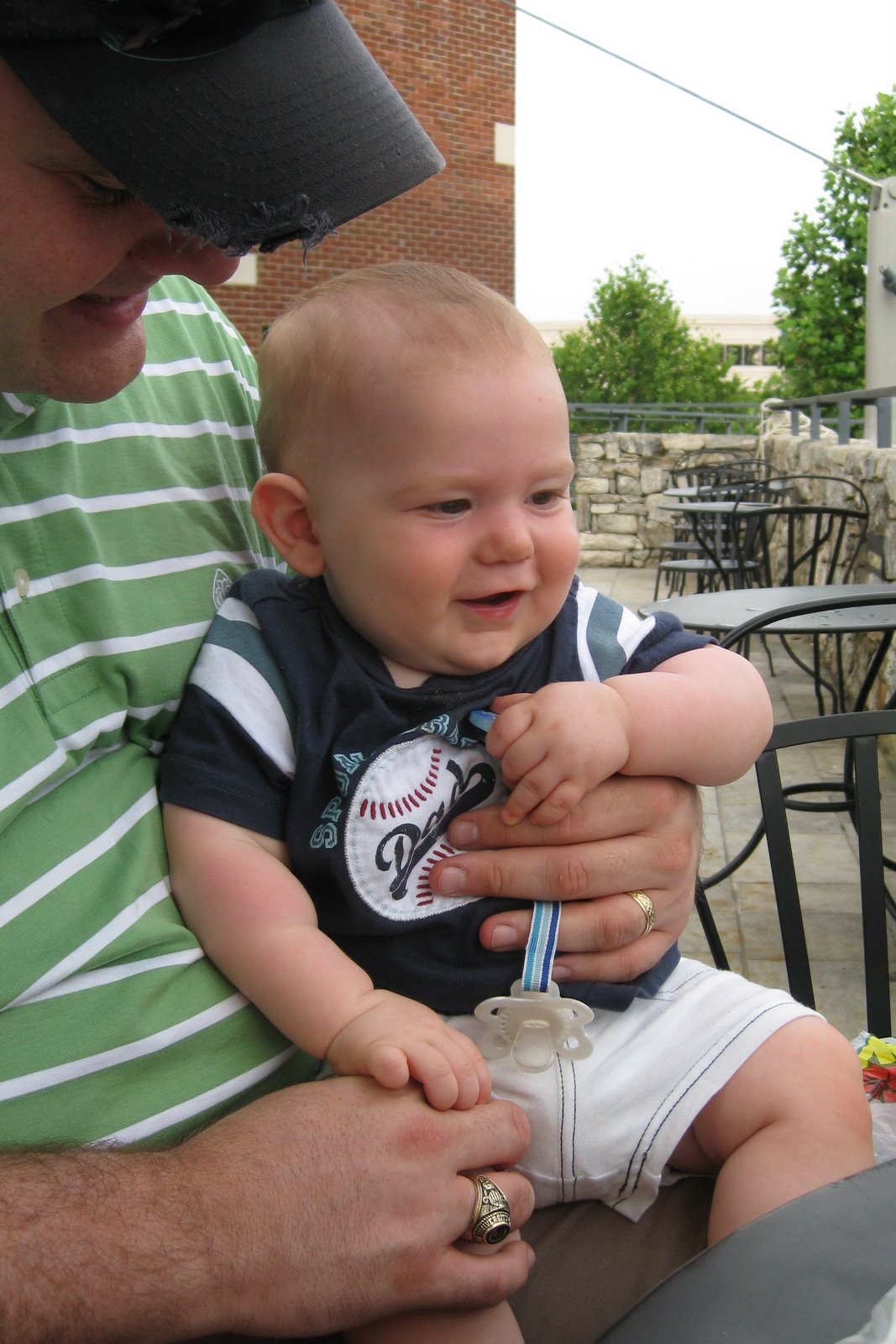 [Austin+7+mos+12027.jpg]