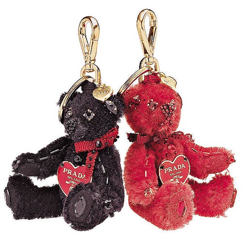 [prada_vday_01.jpg]