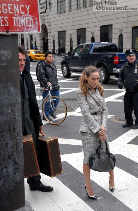 [sjp-vogue1.jpg]