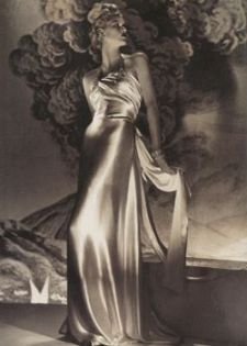 [madeleine+vionnet2.jpg]